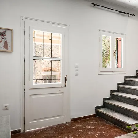 Eveniki House Дом отдыха *