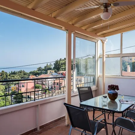 Eveniki House Holiday home