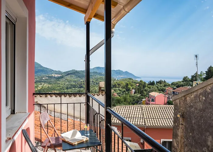 Ferienhaus Eveniki House *