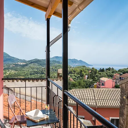 Nyaraló Eveniki House *